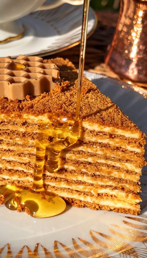 Медовик (Mila Cake)